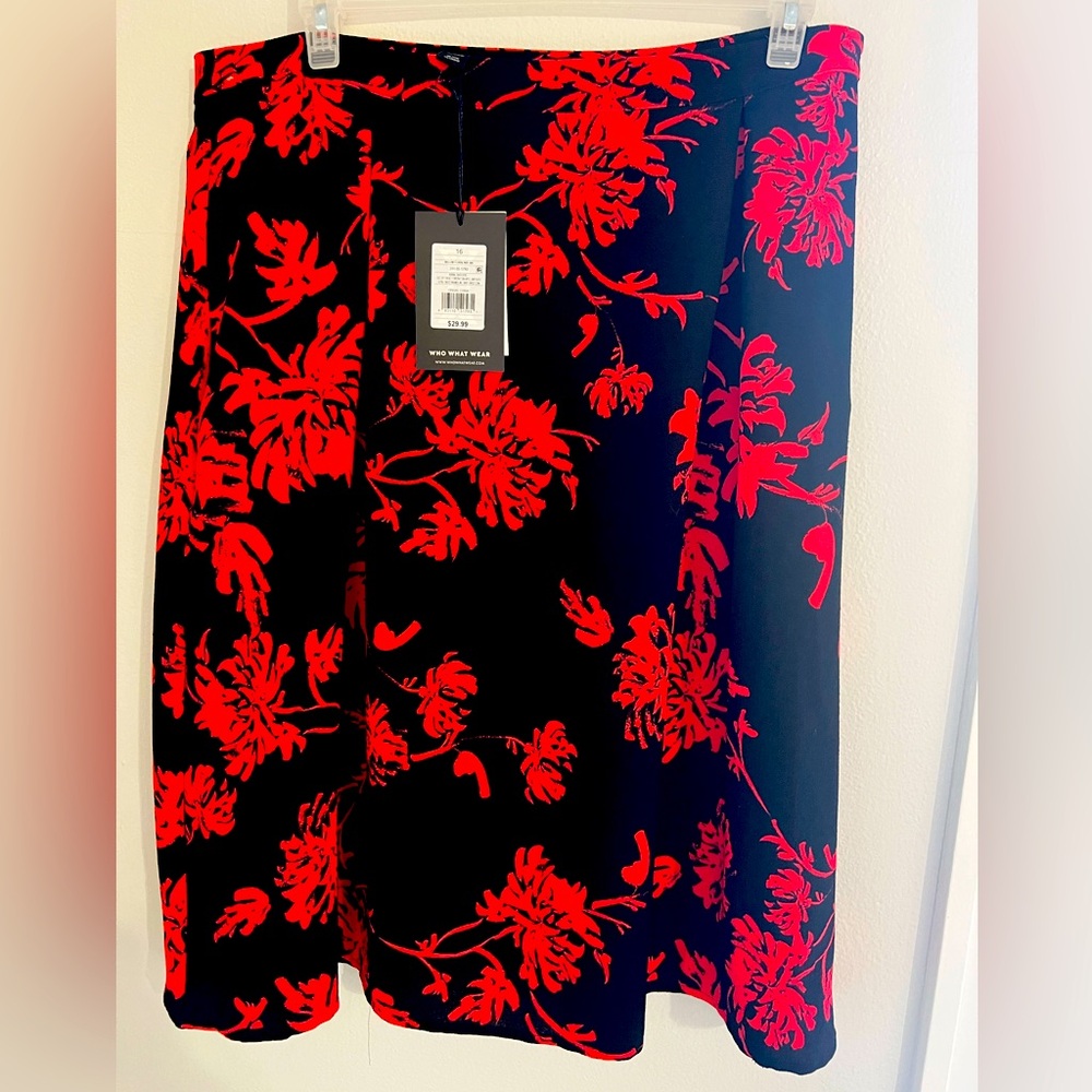 NWT WHO WHAT WEAR Skirt Womens sz 16 Orange Black Willow A Line Floral Pleated
